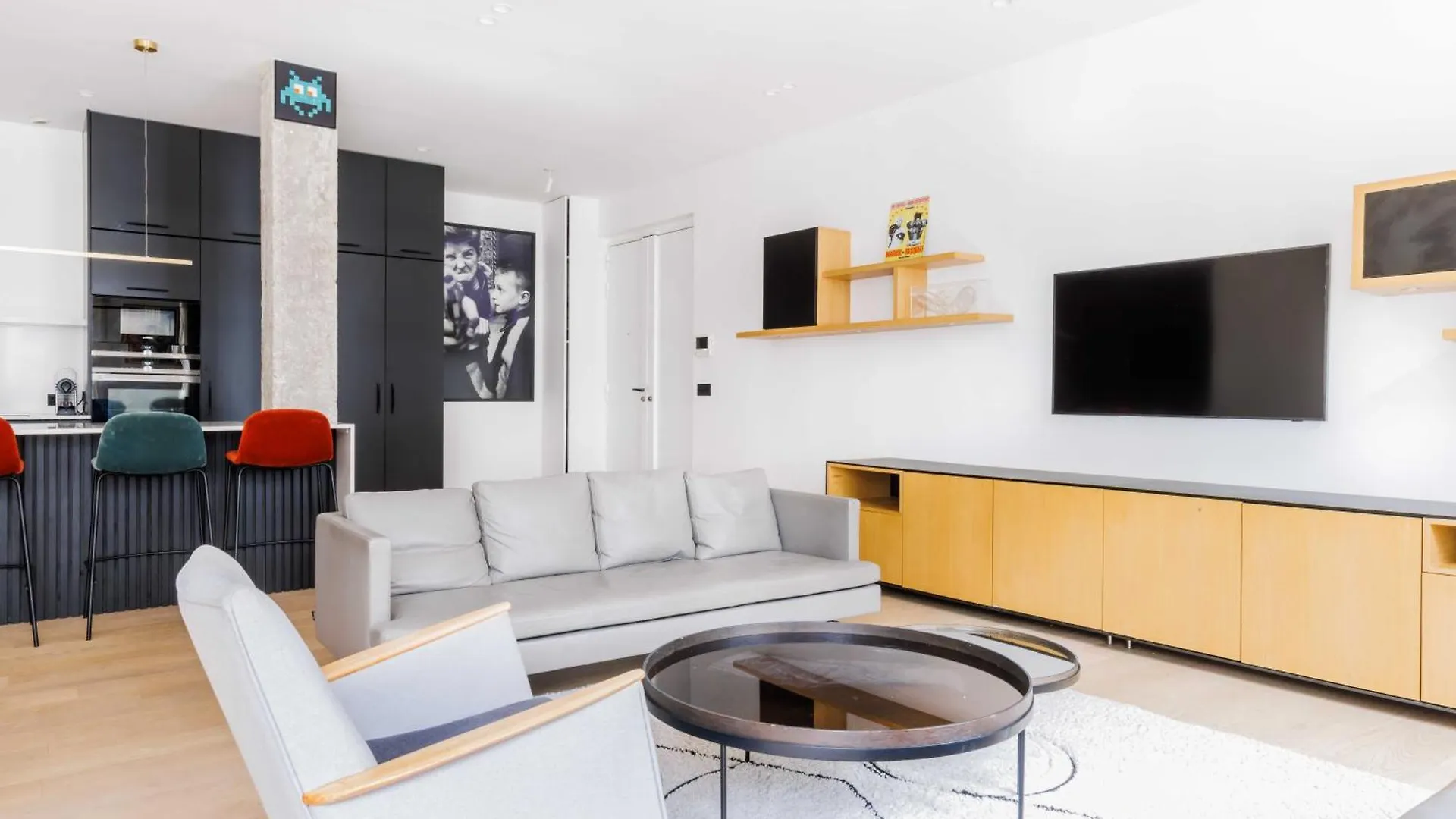 Magnificent - 3br-6p - Europe Apartment